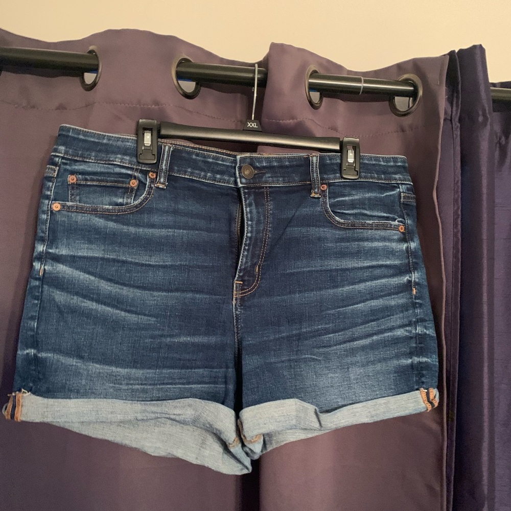 American Eagle shorts